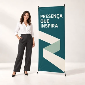 X-Banner 80x200cm — escala com pessoa